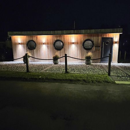Humberston Boathouse Lodge & Hot Tub - Cleethorpes Beach Cabin Chalet Extérieur photo