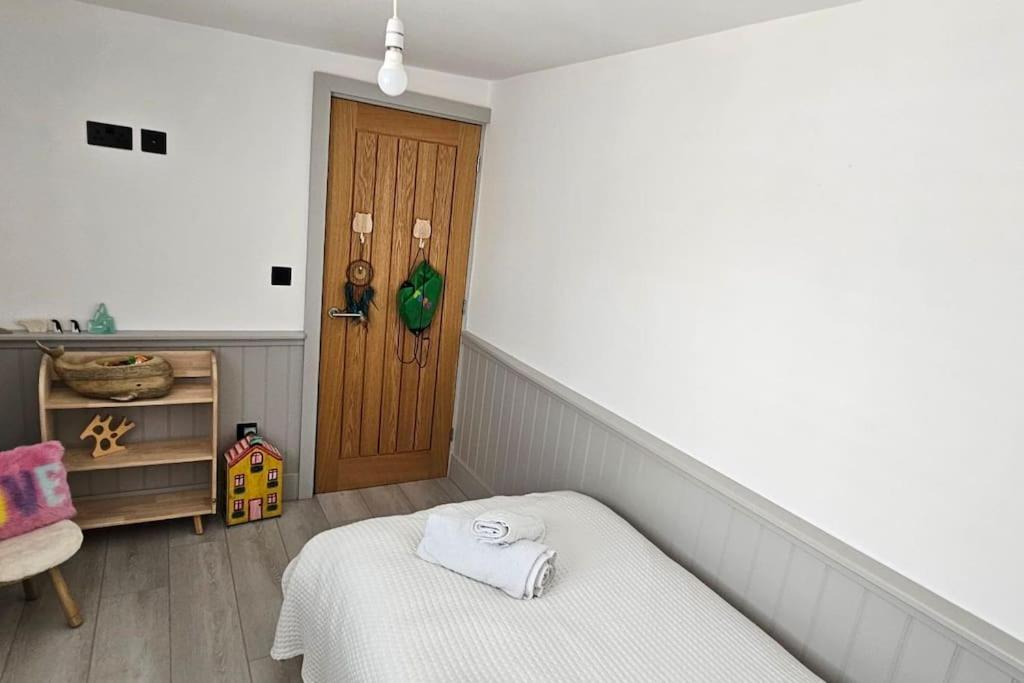 Humberston Boathouse Lodge & Hot Tub - Cleethorpes Beach Cabin Chalet Extérieur photo