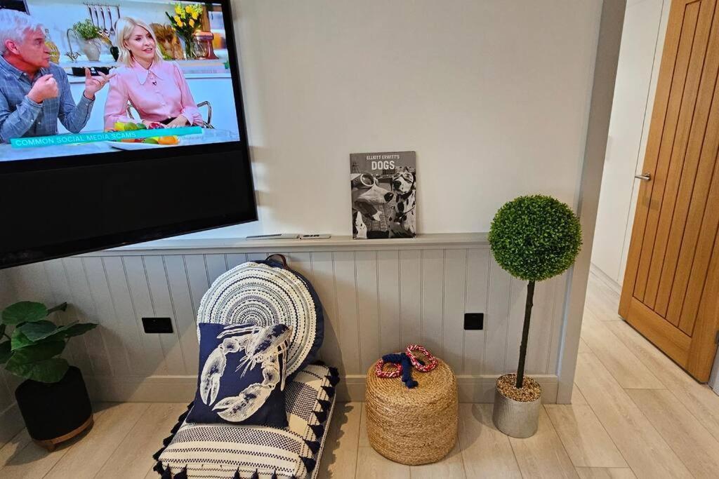 Humberston Boathouse Lodge & Hot Tub - Cleethorpes Beach Cabin Chalet Extérieur photo